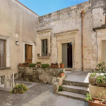 Le Dimore Di Hanqorias Bed & Breakfast Muro Leccese