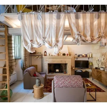 Bed & Breakfast Le Dimore Di Hanqorias 4*