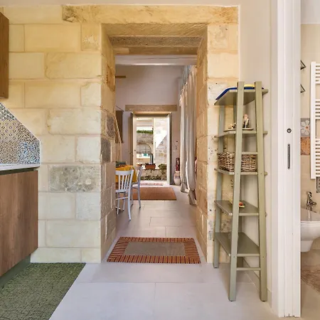 Le Dimore Di Hanqorias Bed & Breakfast 4*