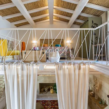 Le Dimore Di Hanqorias Bed & Breakfast 4*