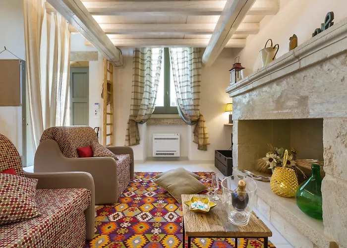 Bed and Breakfast Le Dimore Di Hanqorias 4*